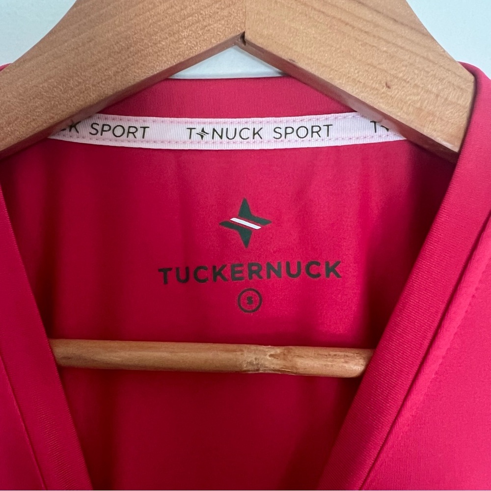 Tuckernuck Women’s Magenta Pink Short Sleeve Tee Size Small - Picture 3 of 6